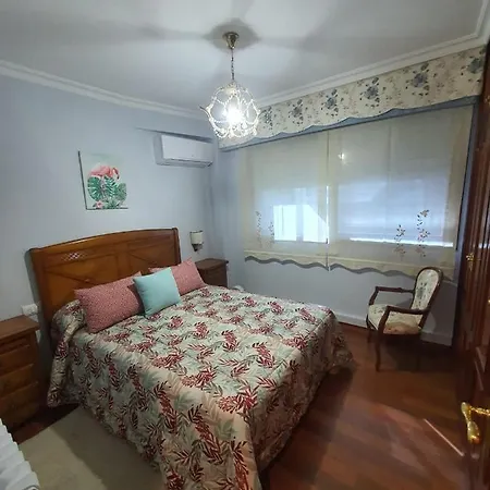 Turístico Menéndez Pelayo -vigo Apartamento