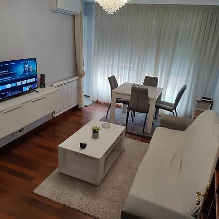 Turístico Menéndez Pelayo -vigo * Vigo