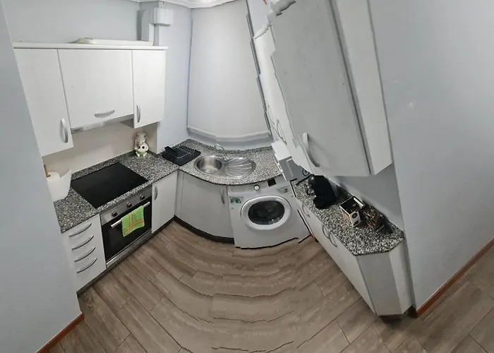 Turistico Menendez Pelayo -vigo